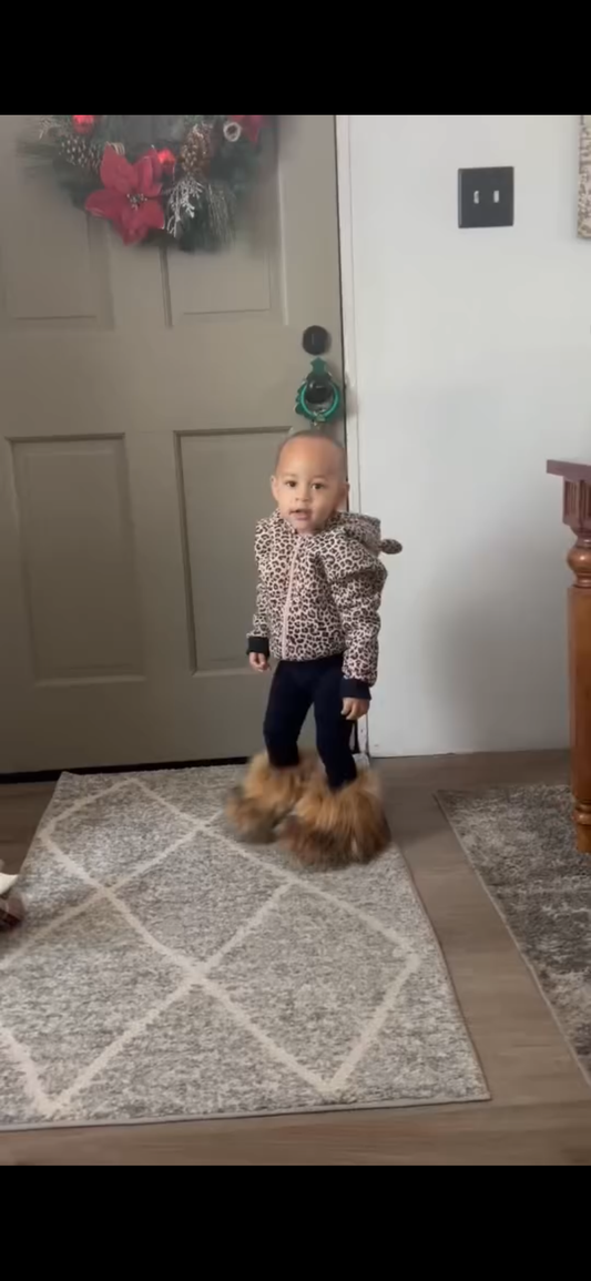 Toddler fur boots